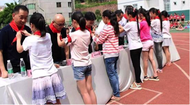利来w66乐器爱心捐赠行动在四川金堂县举办 ——与音乐牵手 随幸福成长